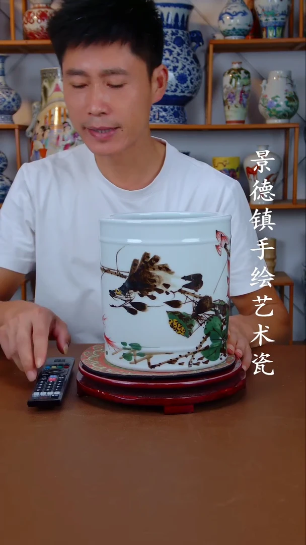 现代景德镇手工手绘陶瓷摆件15