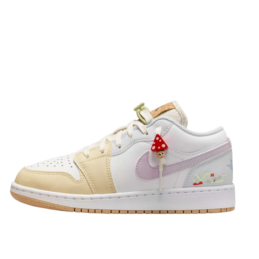 NIKE/耐克女子AIR JORDAN 1 LOW (GS)低帮欧若风板鞋IB8861-151