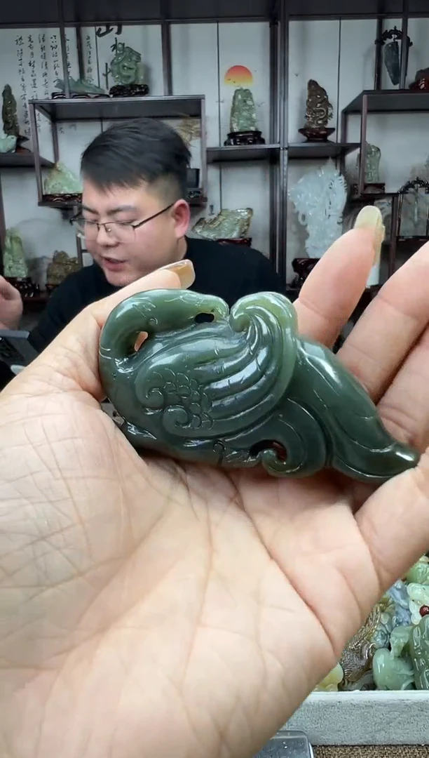 未镶嵌和田玉把件1