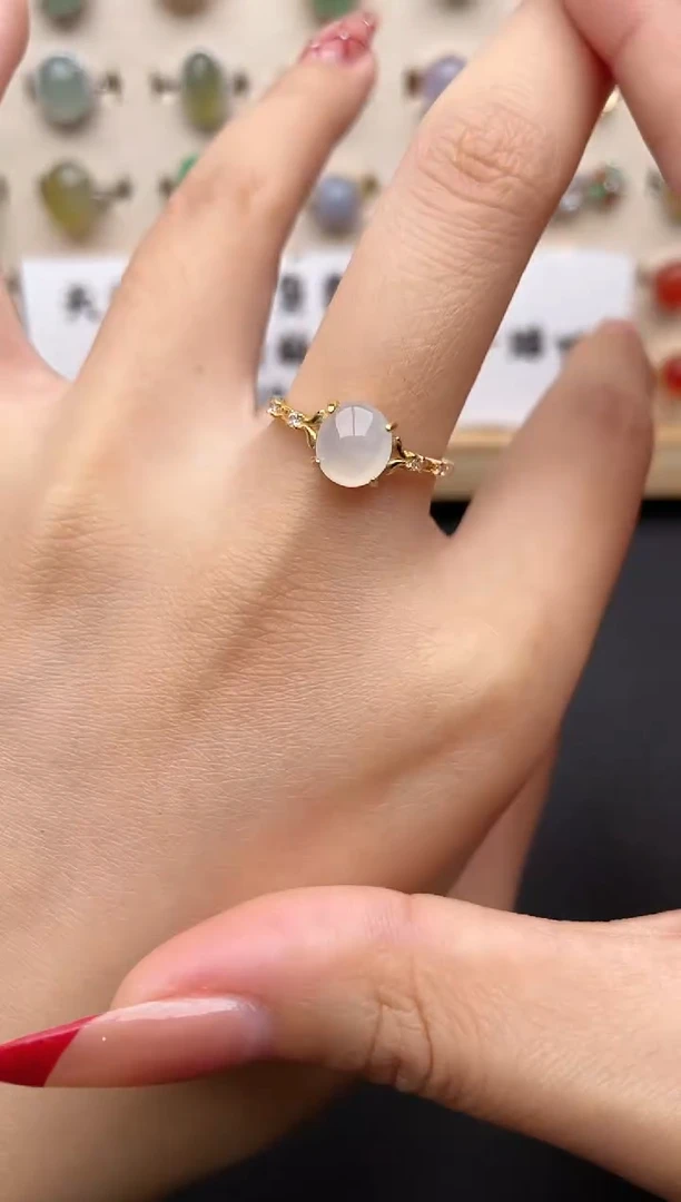 【闪购商品】翡翠戒指银S925镶嵌一物一证一礼盒