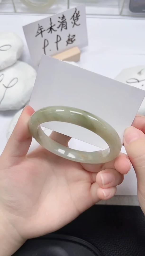未镶嵌手镯石英岩玉16-61/62