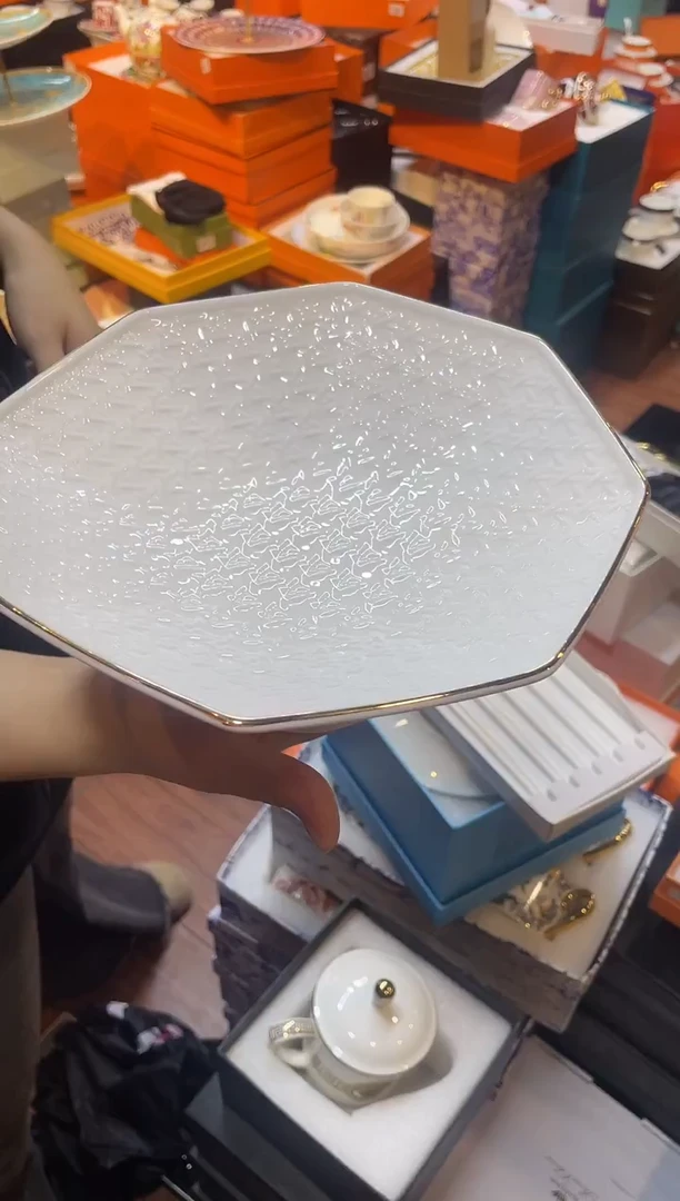 杯鸿辉家品牌瓷器，京东包邮！