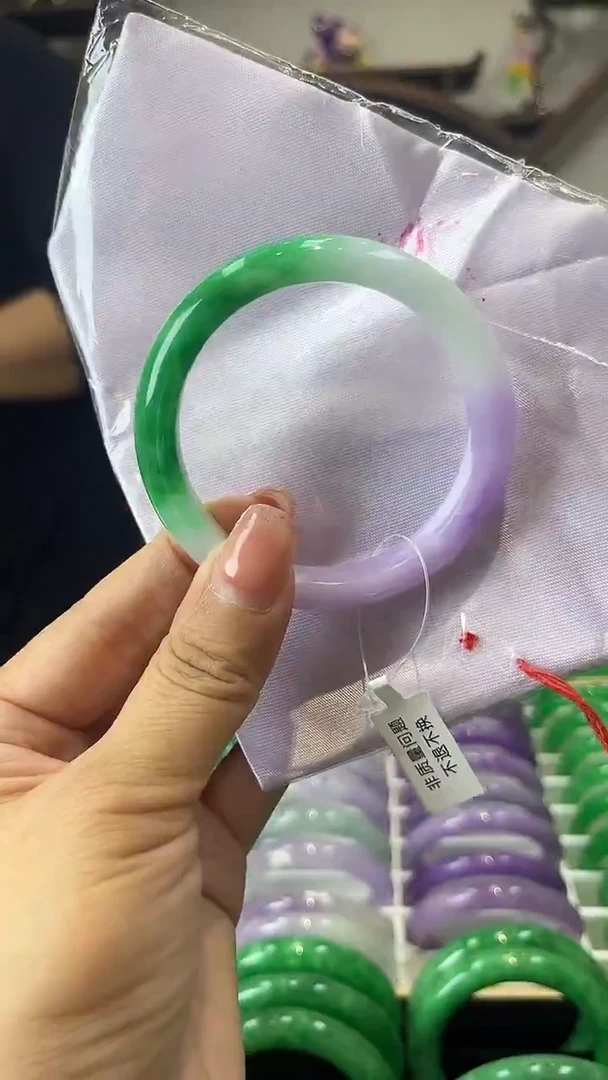 【闪购商品】砖雕a81圈口54 独货手镯