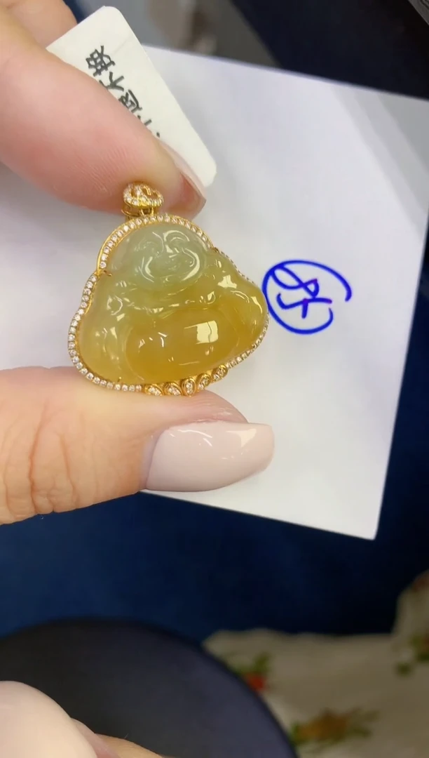 颈饰18K金镶嵌翡翠缅甸天然翡翠A货