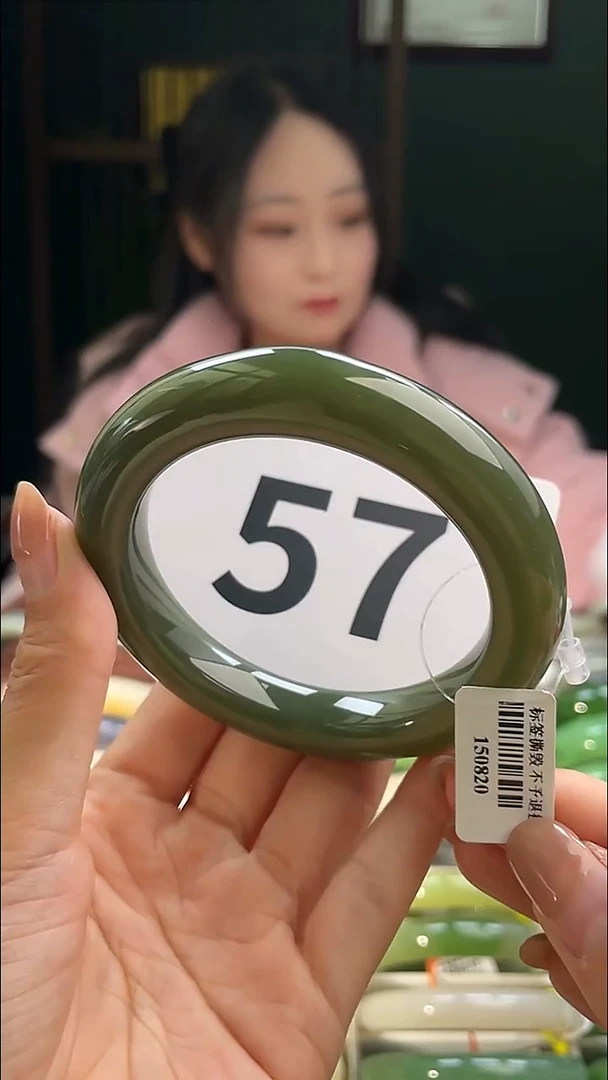 定制和田玉和田玉手镯