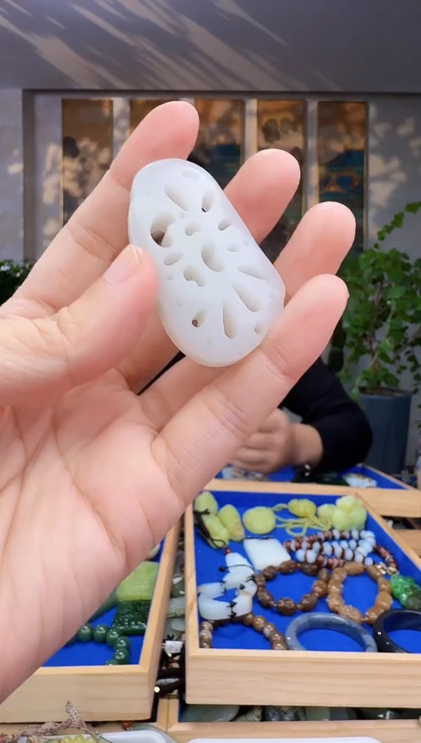 未镶嵌和田玉挂件拍一发一