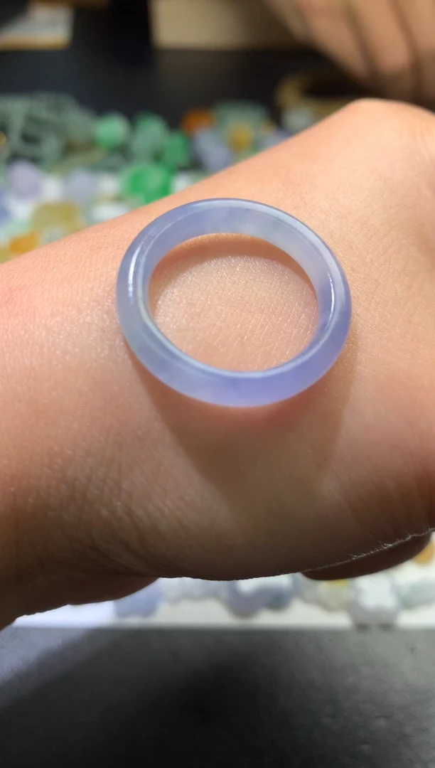 未镶嵌定制翡翠毛货