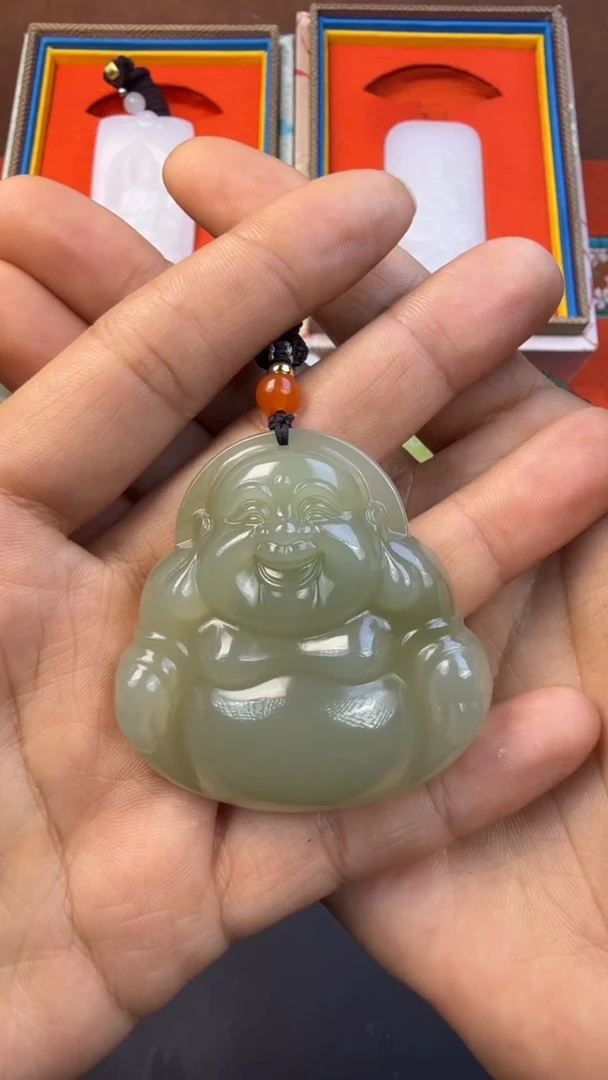 未镶嵌和田玉挂件和田玉