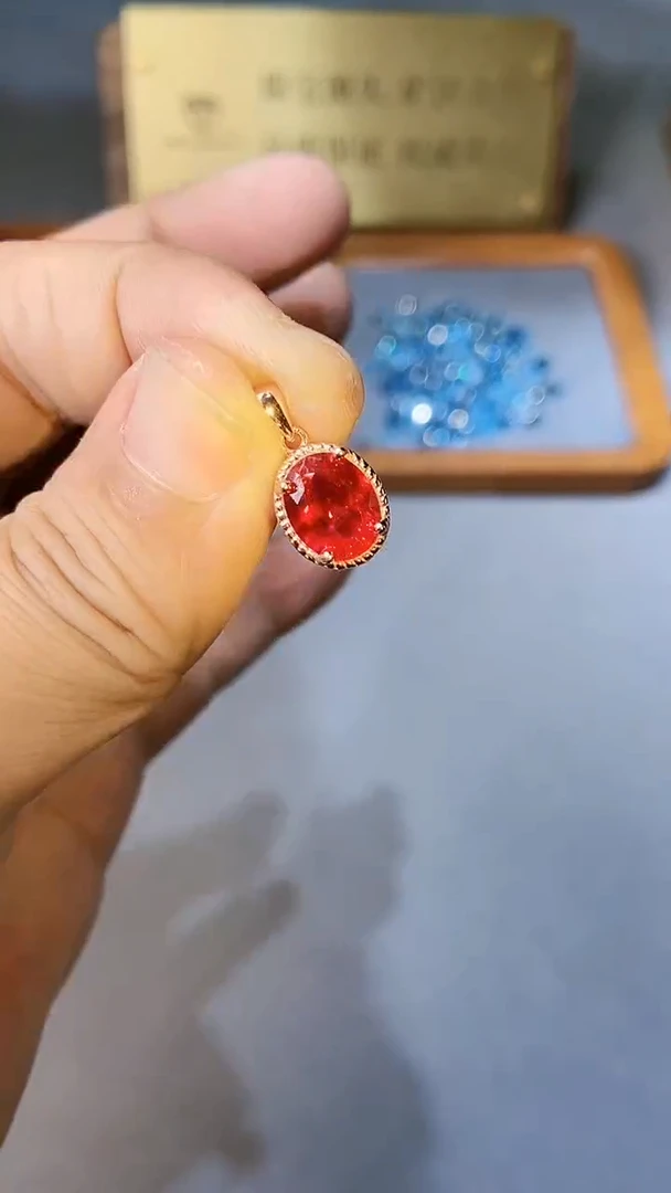 【闪购商品】红宝石颈饰银S925镶嵌1564