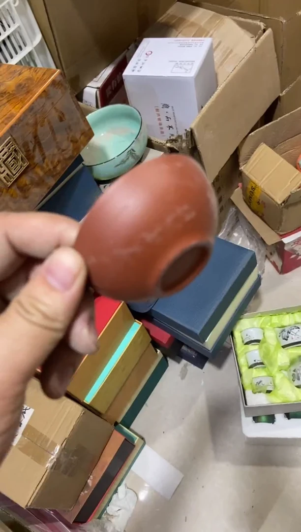 杯无运费险有瑕疵的摄影的产品有使用过的痕迹有点脏介意勿拍