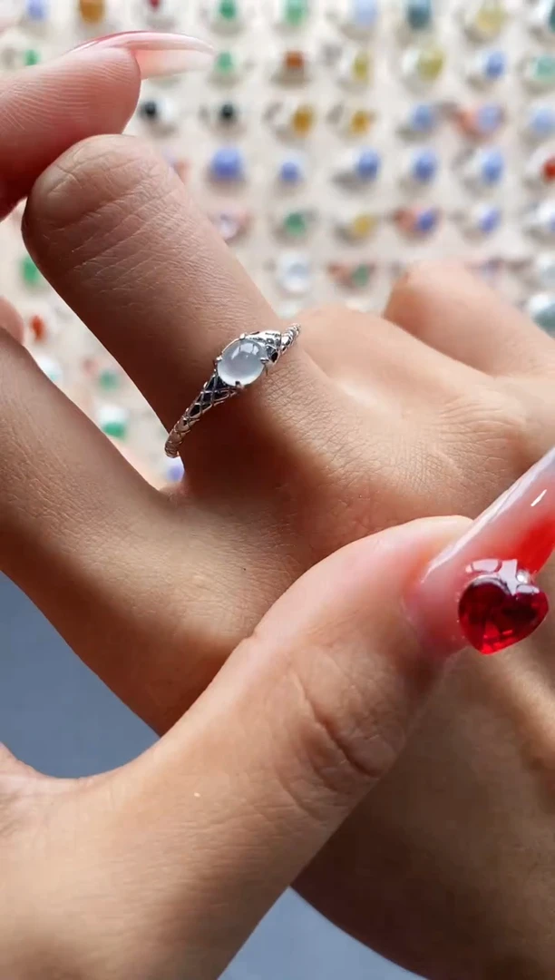 【闪购商品】翡翠戒指银S925镶嵌缅甸天然A货翡翠444 10+10