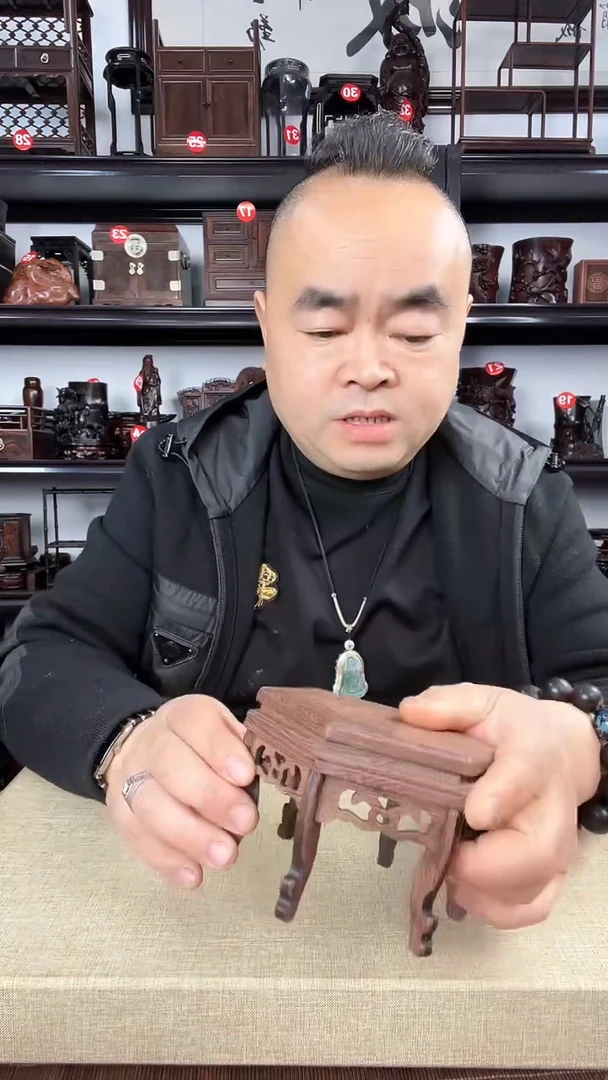 【闪购商品】木999老李红木工艺品