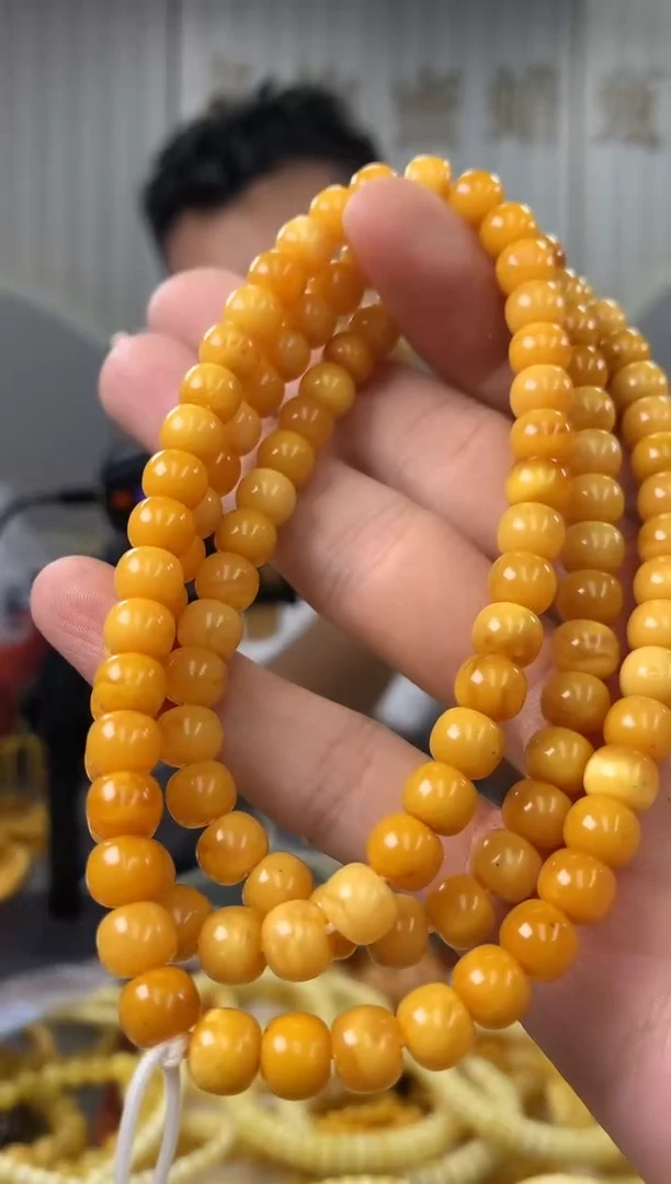 【闪购商品】琥珀裸石未镶嵌链子