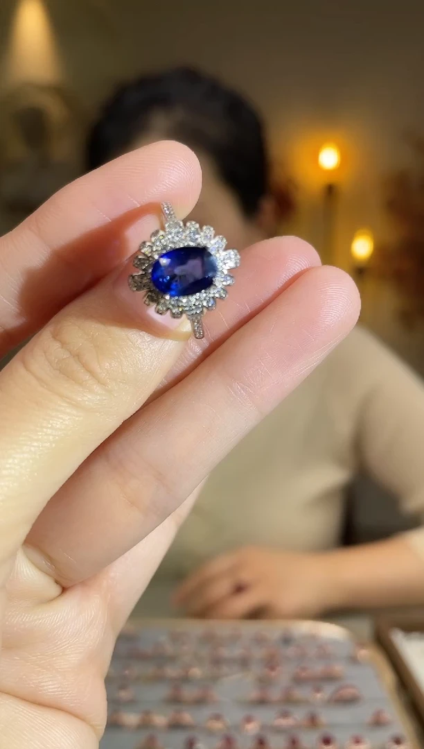 手饰蓝宝石银S925镶嵌手饰