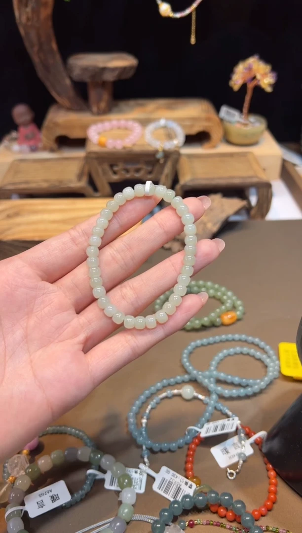 手饰和田玉未镶嵌手饰@@520B