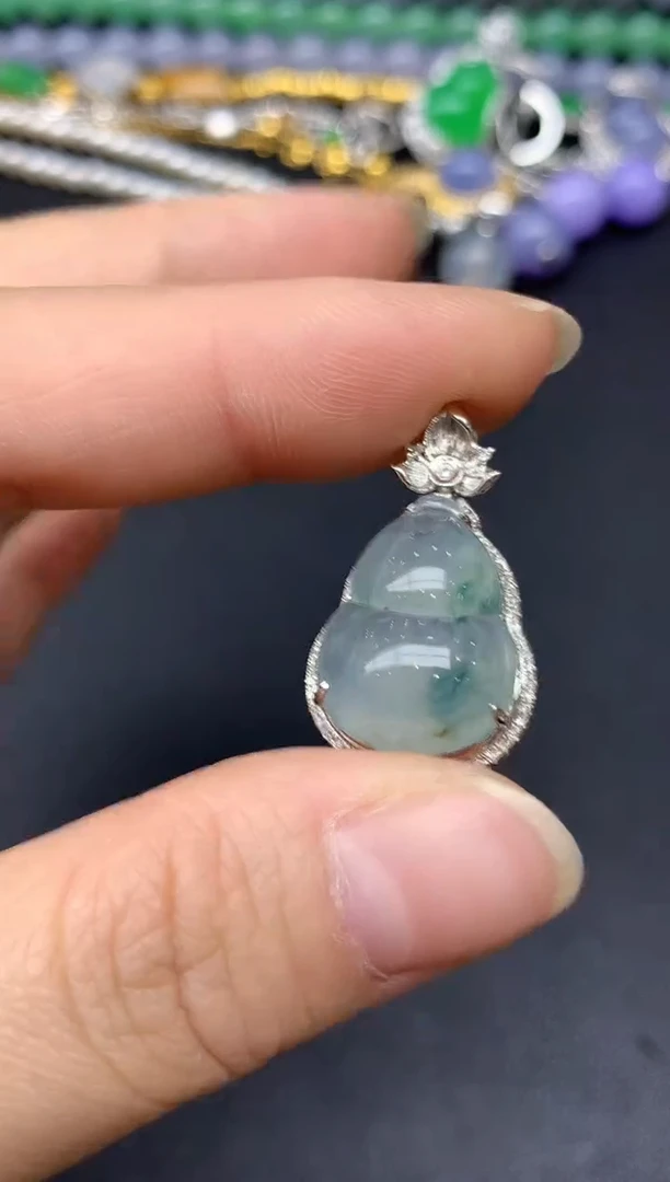 18K金镶嵌戒指翡翠257-雪姐翡翠天天见