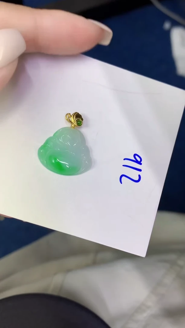 颈饰未镶嵌翡翠缅甸天然翡翠A货