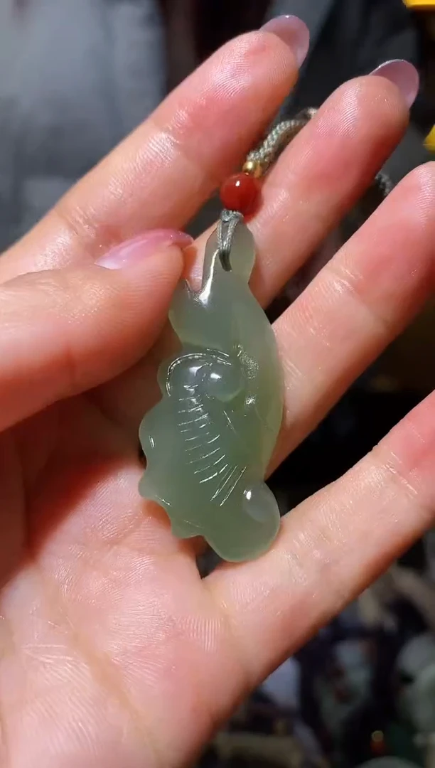 未镶嵌和田玉挂件1