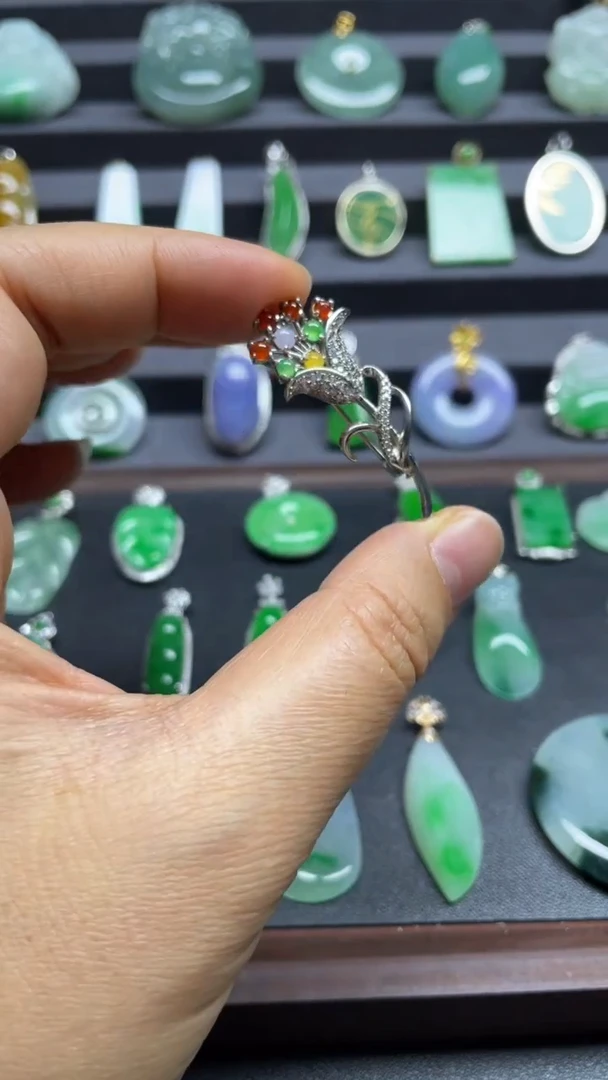 吊坠(不含链)银S925镶嵌翡翠玫瑰花