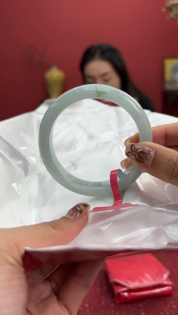 【闪购商品】翡翠手镯未镶嵌13手镯