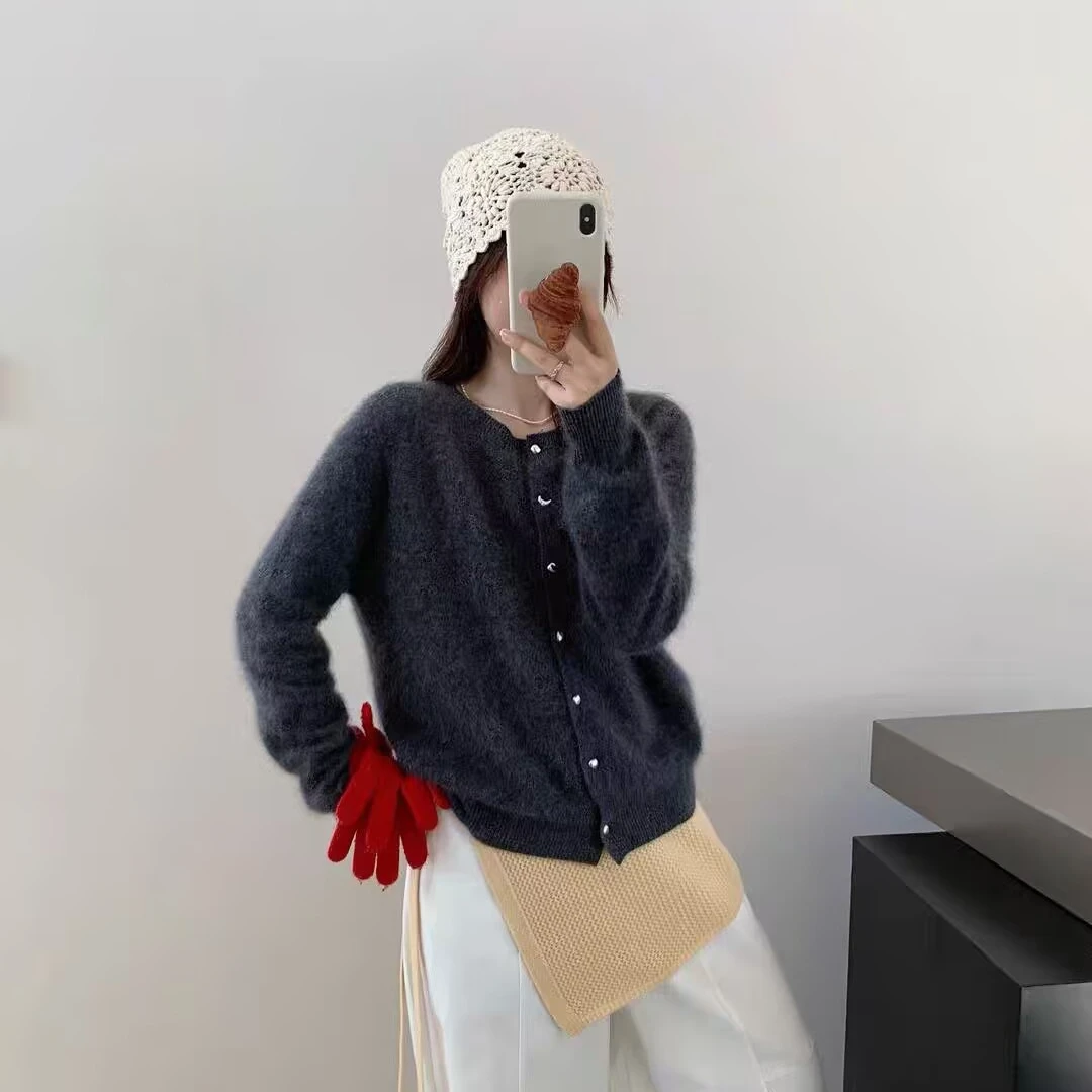 K2207 月牙扣 深灰色毛绒感开衫