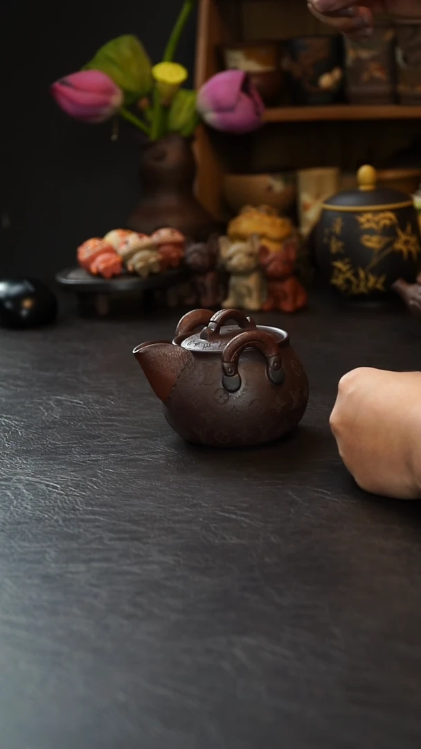 宜兴紫砂主人杯z