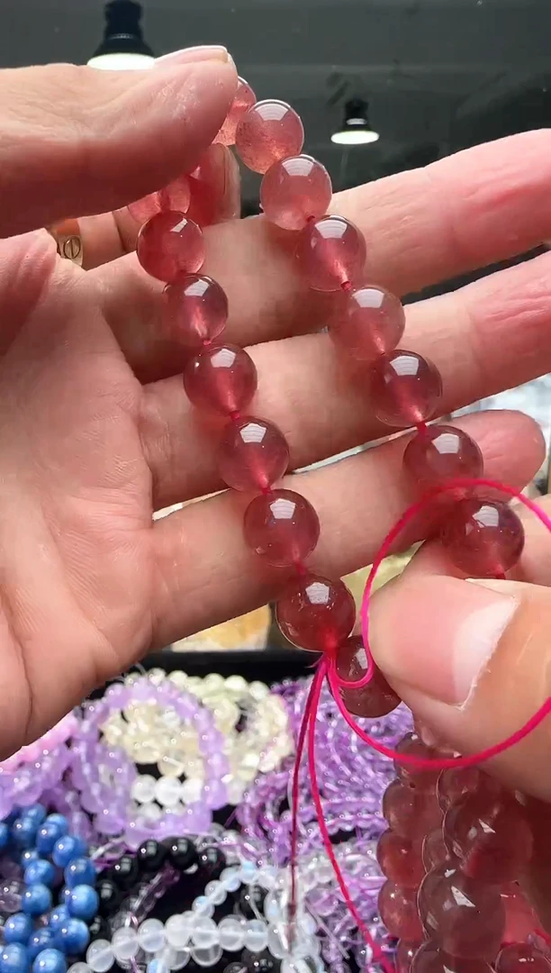 【闪购商品】烟晶手链银S925镶嵌福利款草莓晶