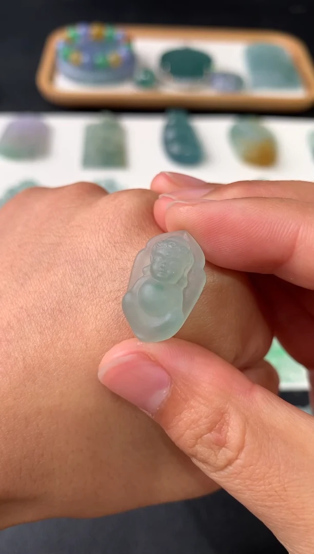 未镶嵌定制翡翠翡翠