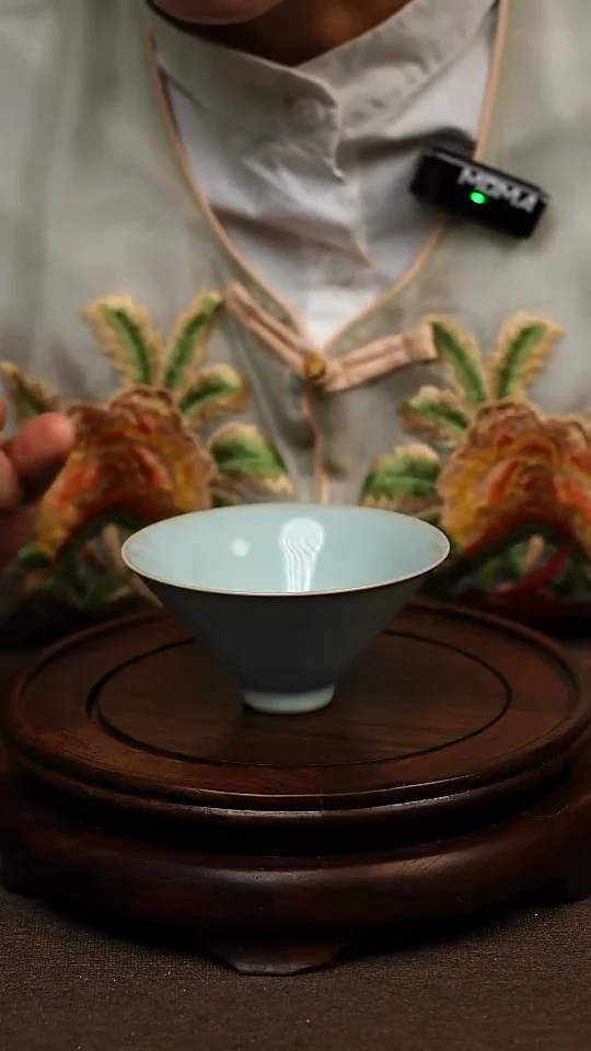 瓷片天青色全手斗笠杯100ml微瑕不带礼盒