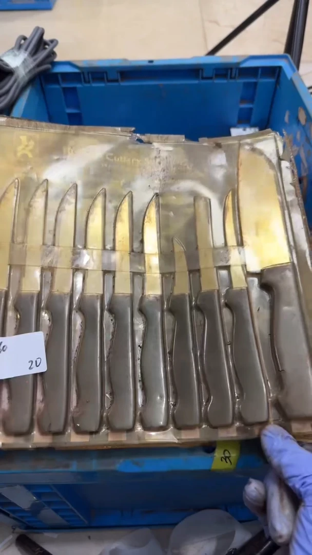 世*家用五金工具一个