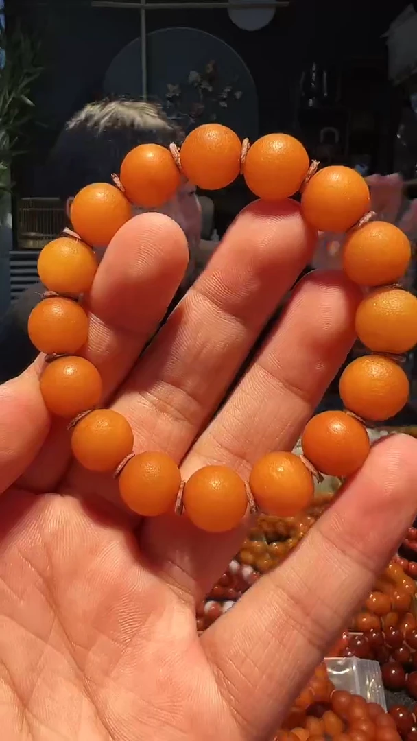【闪购商品】蜜蜡手串未镶嵌12+(橘皮蜡)