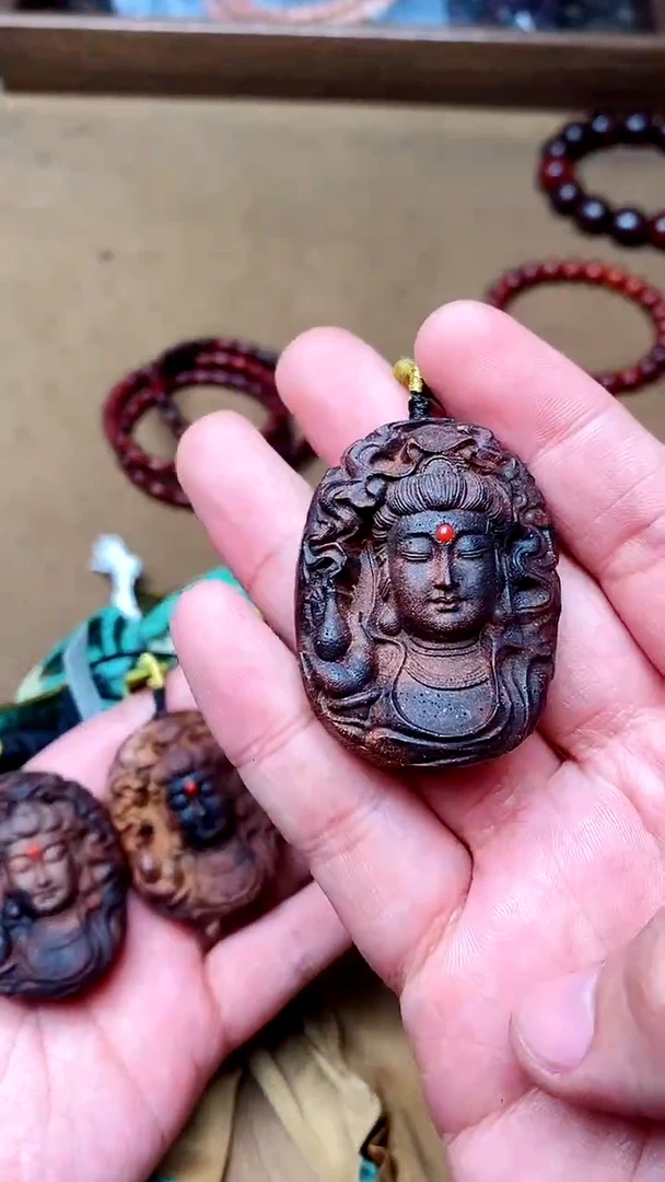 【闪购商品】檀香木降真香牌子