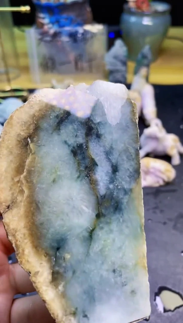翡翠未镶嵌颈饰天然翡翠106
