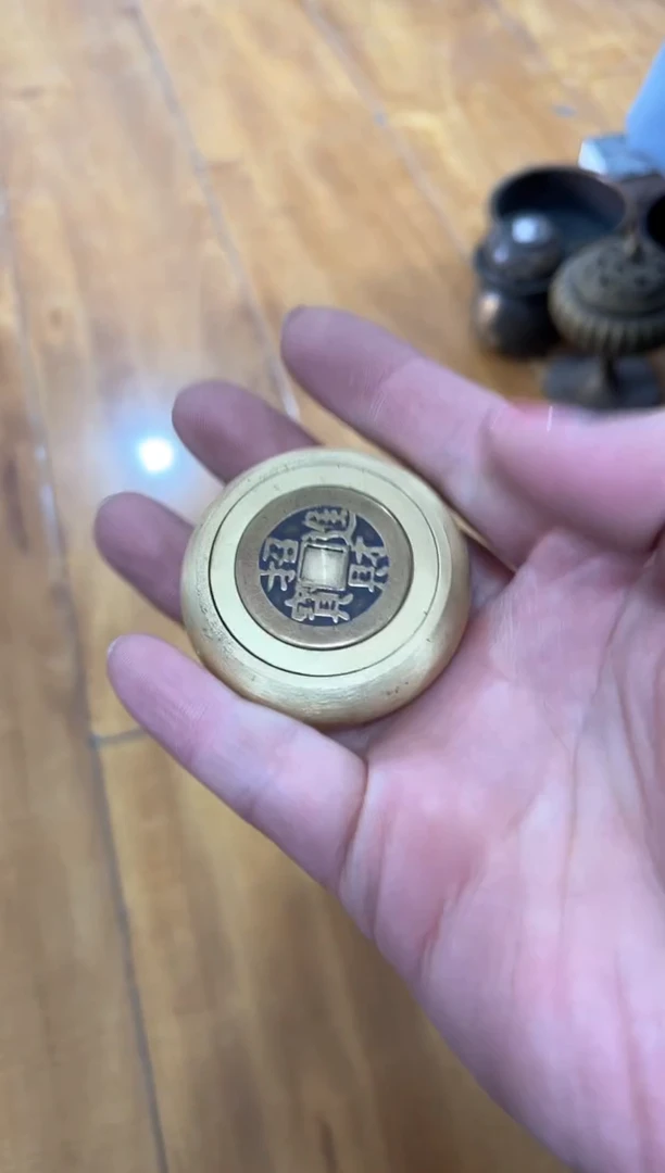 【闪购商品】1宫廷影视老旧工艺摆件