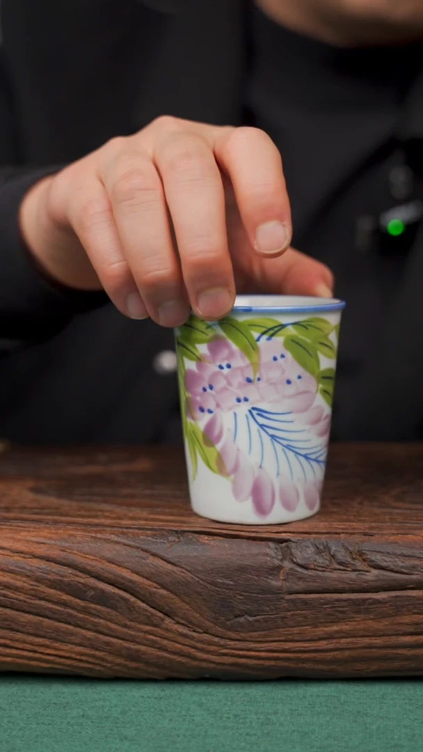 【闪购商品】瓷片14寻一缕瓷香杯釉下手工手绘瓷器