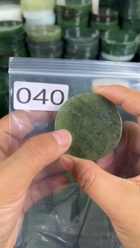 和田玉未镶嵌珠宝半成品镯芯