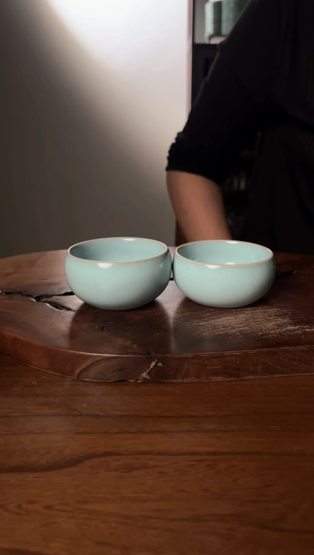 洋**人原产地汝窑天青釉色禅定杯