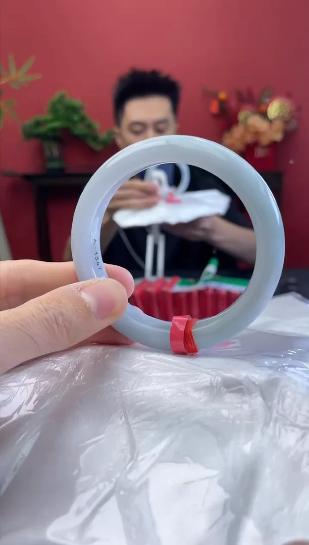 未镶嵌手镯翡翠3