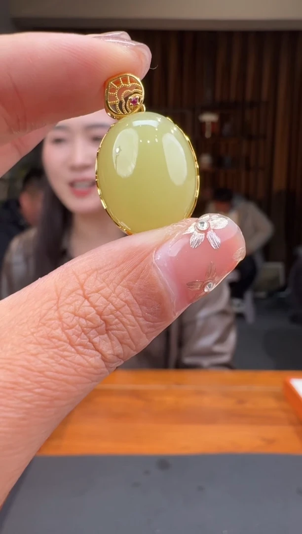 【闪购商品】和田玉12218K金镶嵌1.31冰冰多样性发货