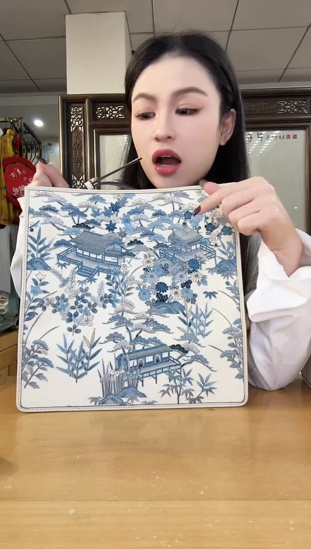 牛皮L****甜111111111