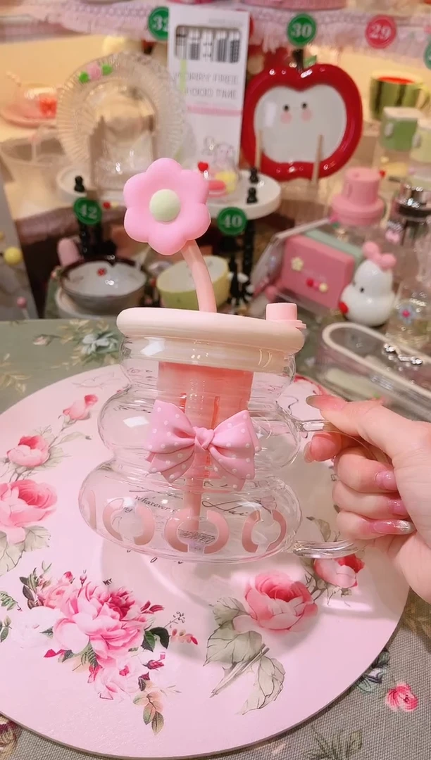 【闪购商品】摆件大容量吸管杯粉品质好，发货快，放心拍