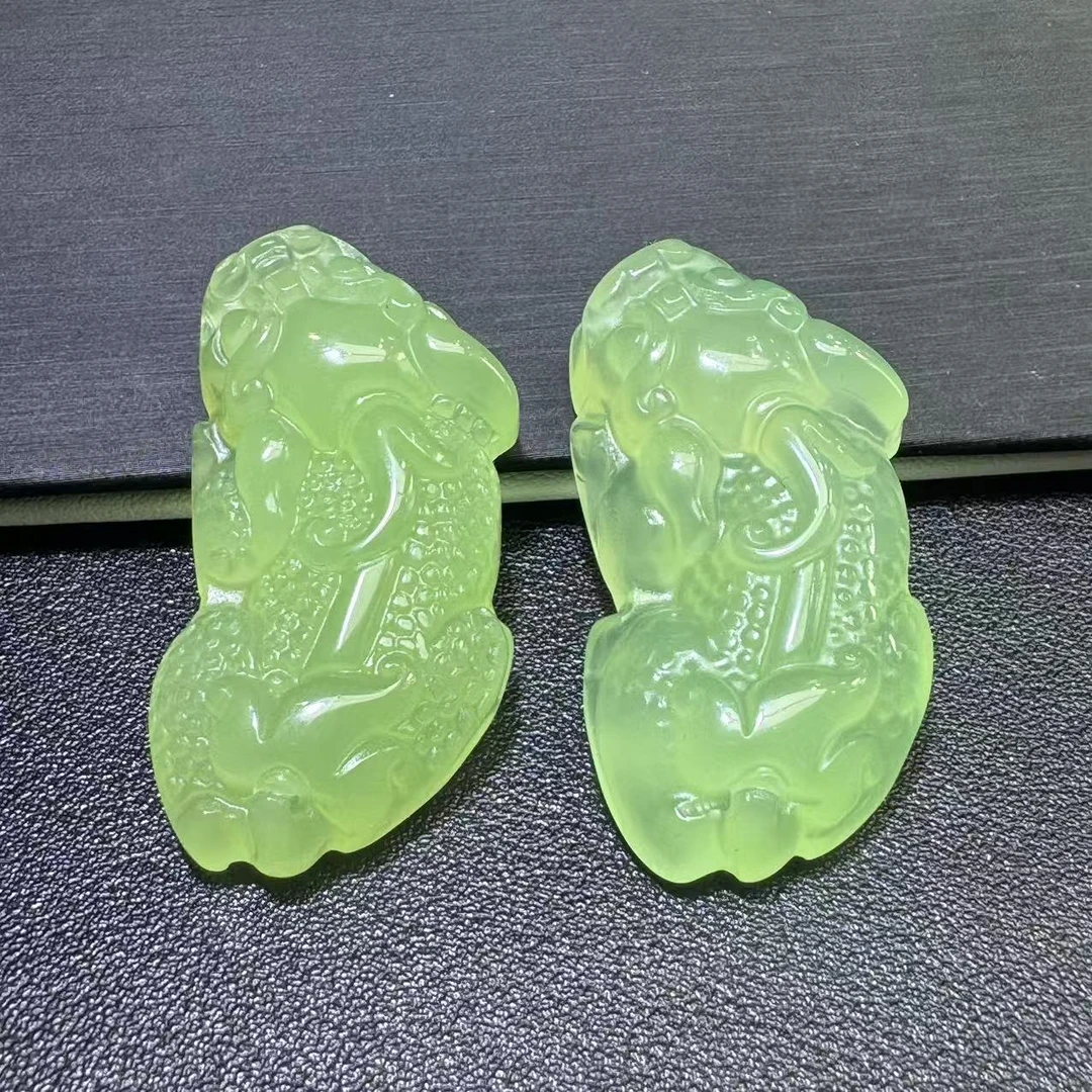 S8383卡47左右-天青冻玛瑙绿貔貅吊坠-配卡扣绳-多样性发其一