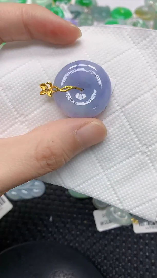 翡翠18K金镶嵌颈饰111111111