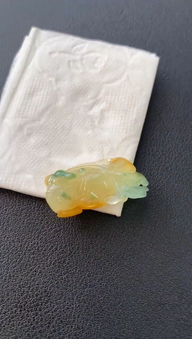 未镶嵌定制翡翠翡翠
