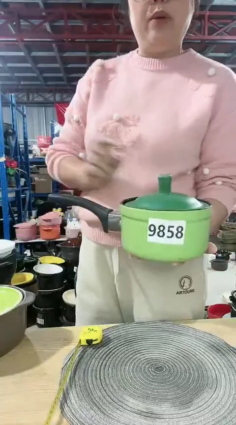 【闪购商品】9858瑕疵绿色手把锅带盖不圆