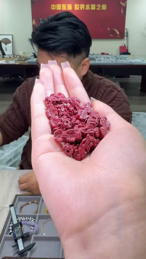 【闪购商品】吊坠多样性发一件 425