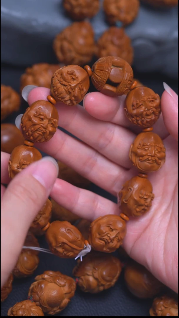 橄榄核手串/手链须派罗汉