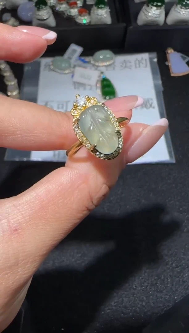 【闪购商品】翡翠戒指未镶嵌多样性发货拍一发一