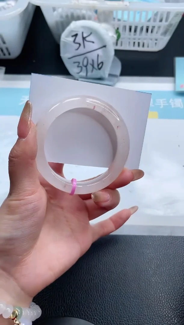 【闪购商品】石英质玉手镯未镶嵌22S176-54