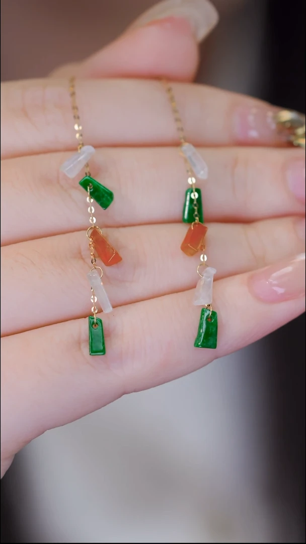 18K金镶嵌翡翠耳饰2